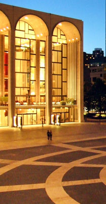 &ldquo;Las Horas Vacias&rdquo; at&nbsp;Lincoln Center for the Performing Arts