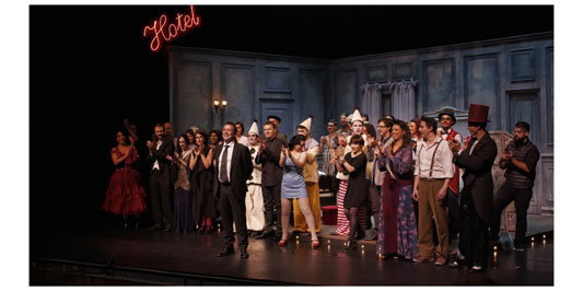 �Tres Sombreros de Copa�/ �Three Top Hats�. A circus opera based in Miguel Mihura�s 1932 theater play �Tres Sombreros de Copa�