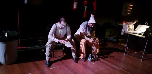 �Tres Sombreros de Copa�/ �Three Top Hats�. A circus opera based in Miguel Mihura�s 1932 theater play �Tres Sombreros de Copa�